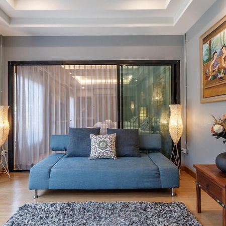 Hostel One Art And Gallery Chiang Mai Quarto foto