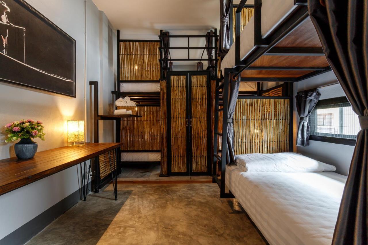 Hostel One Art And Gallery Chiang Mai Exterior foto